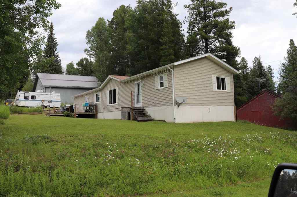 MLS® A2201092 - 5001 51 Street   in NONE Robb, Residential