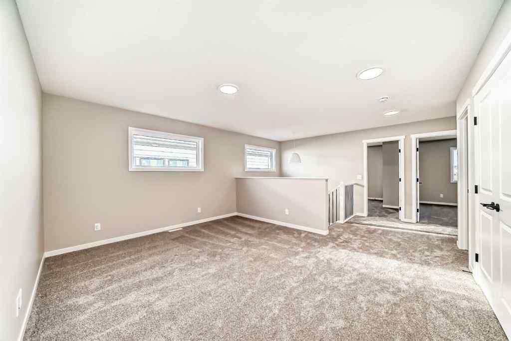 MLS® A2201165 - 28 Magnolia Green SE in Mahogany Calgary, Residential