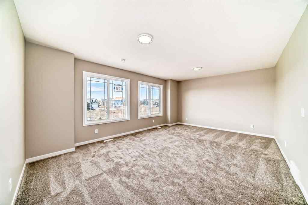 MLS® A2201165 - 28 Magnolia Green SE in Mahogany Calgary, Residential