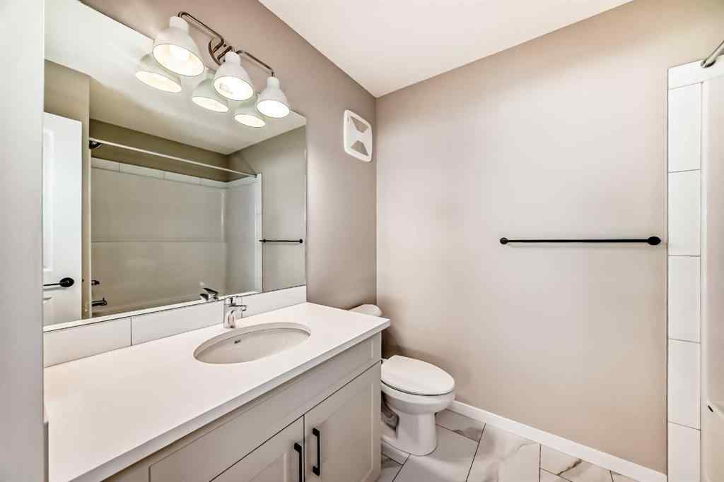 MLS® A2201165 - 28 Magnolia Green SE in Mahogany Calgary, Residential