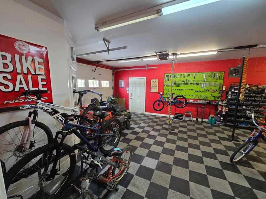 MLS® A2201169 - 9013 98 Street  in North End Peace River, Commercial