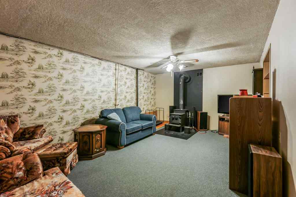 MLS® A2201349 - 171033 Range Road 221   in NONE Rural Vulcan County, Residential