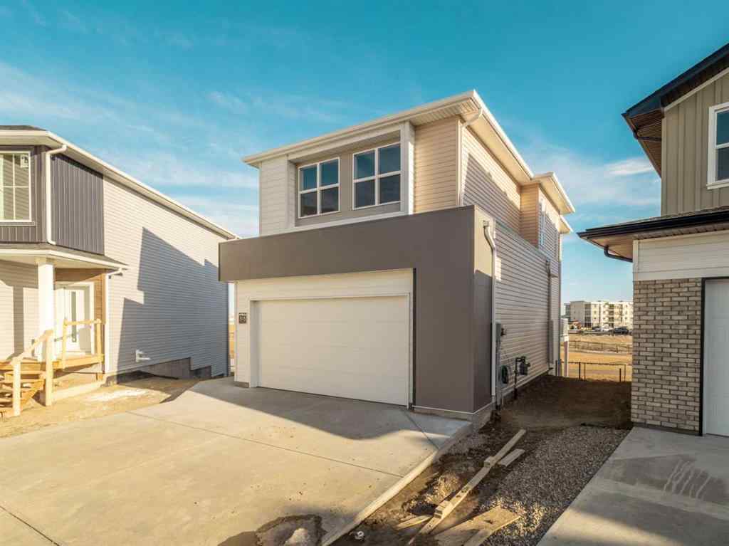 MLS® A2201399 - 774 Violet Place W in Country Meadows Estates Lethbridge, Residential