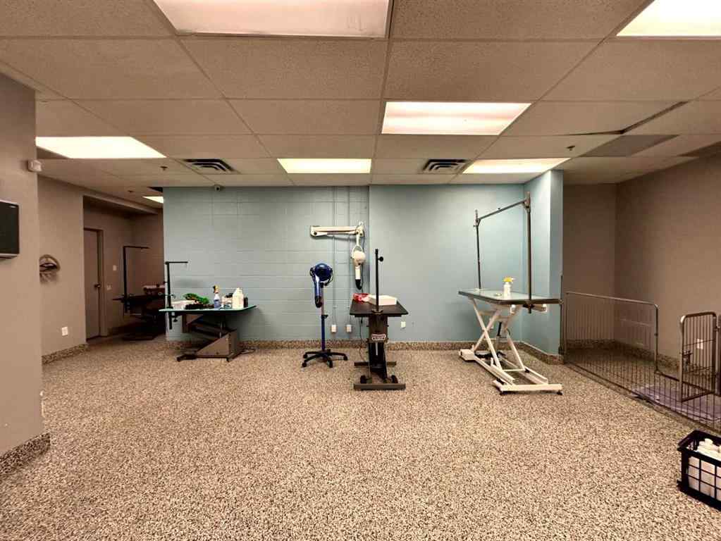 MLS® A2201449 - Unit #6 125 Main Street N in Downtown Airdrie, Commercial