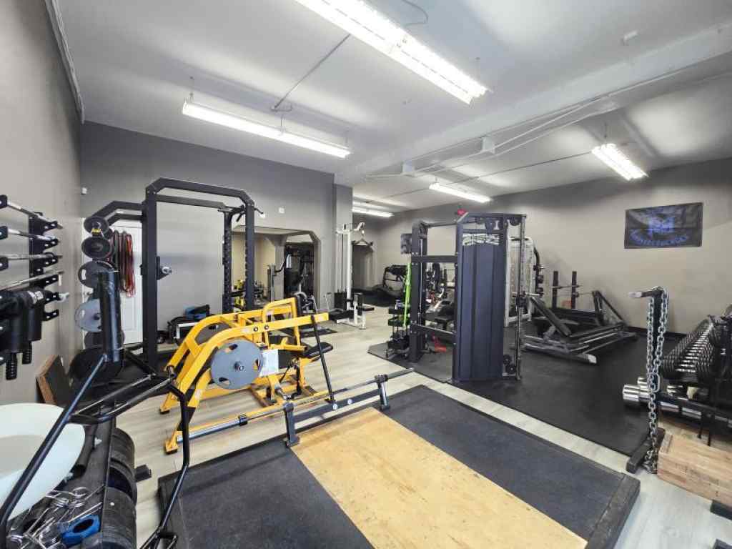 MLS® A2201457 - Unit #3 4418 50 Avenue  in Downtown Red Deer Red Deer, Commercial