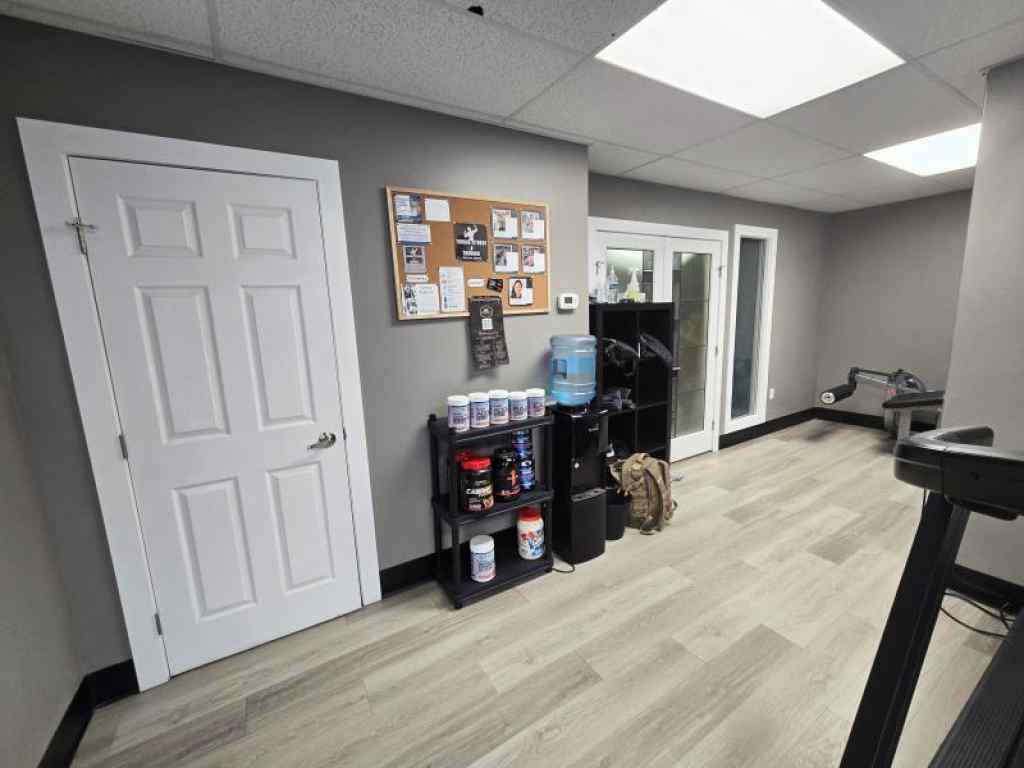 MLS® A2201457 - Unit #3 4418 50 Avenue  in Downtown Red Deer Red Deer, Commercial