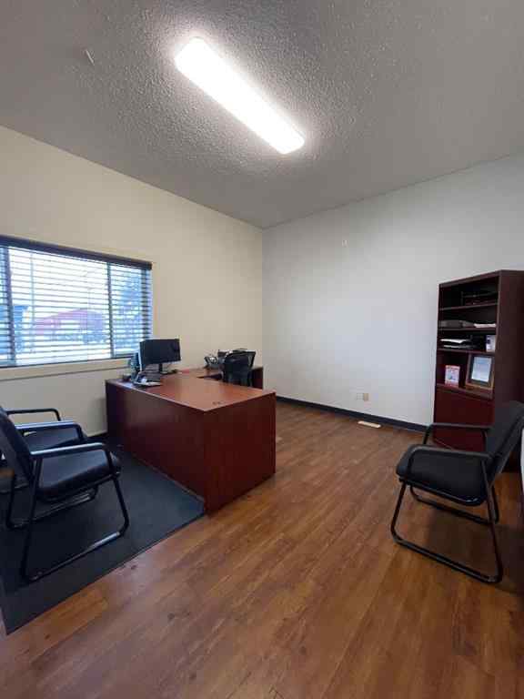 MLS® A2201515 - Unit #5200 50 Street   in NONE High Prairie, Commercial