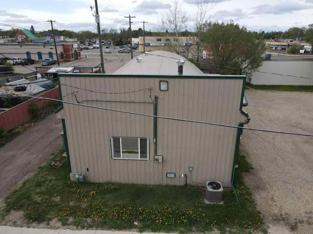 MLS® A2201515 - Unit #5200 50 Street   in NONE High Prairie, Commercial