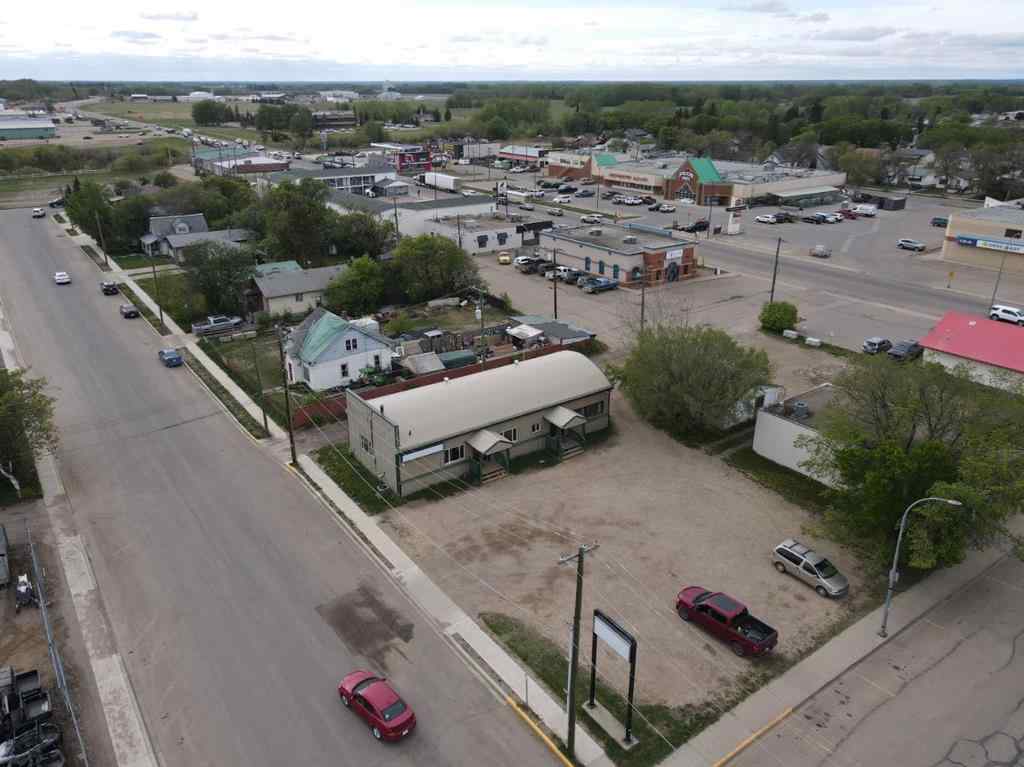MLS® A2201515 - Unit #5200 50 Street   in NONE High Prairie, Commercial