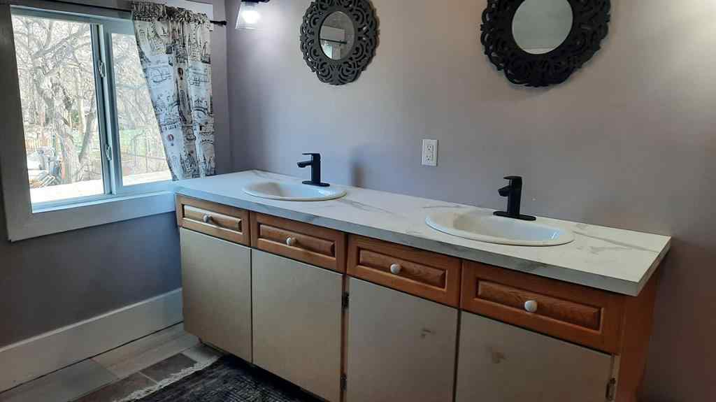 MLS® A2201528 - 274 3 Street W in Downtown Drumheller, Residential