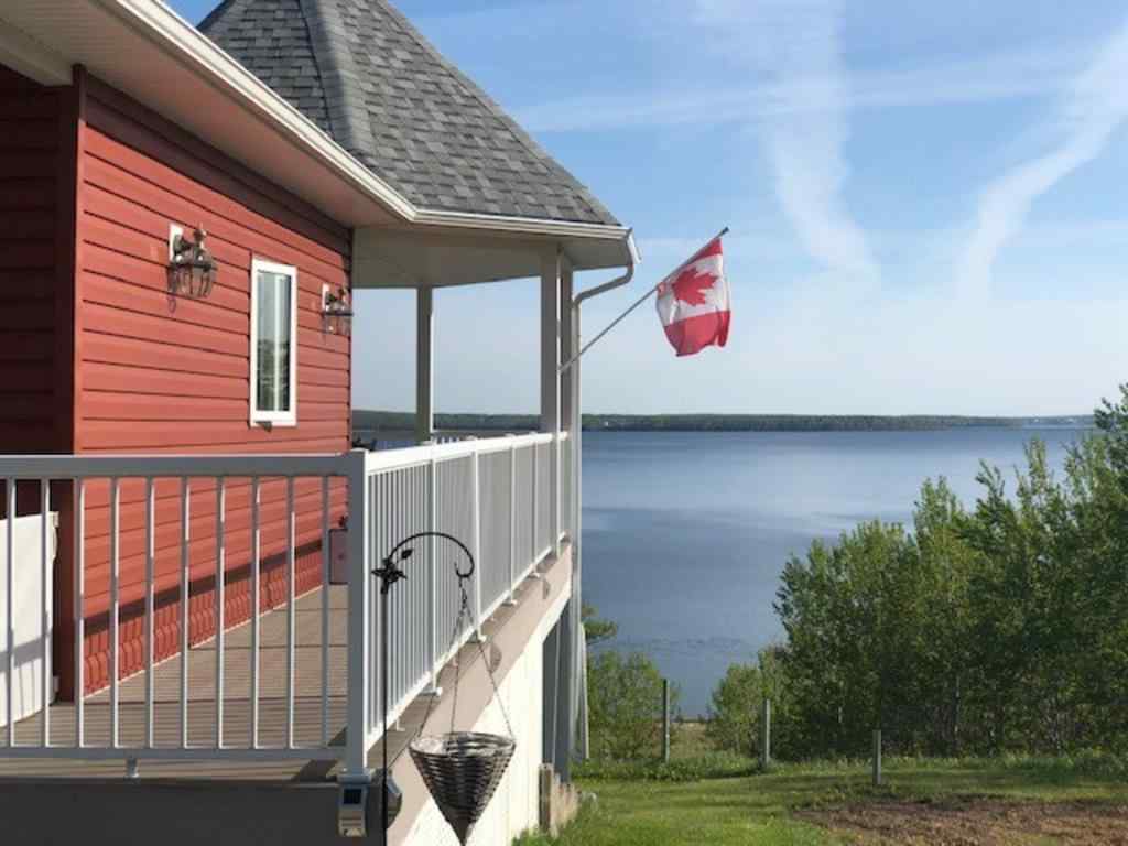MLS® A2201554 - 613 & 617 Golden Bay Crescent   in NONE Lac La Biche, Residential