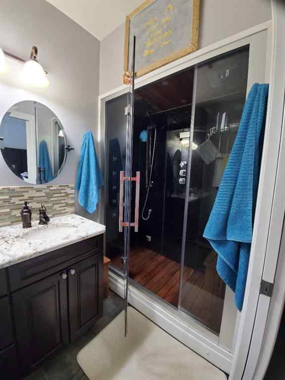 MLS® A2201554 - 613 & 617 Golden Bay Crescent   in NONE Lac La Biche, Residential