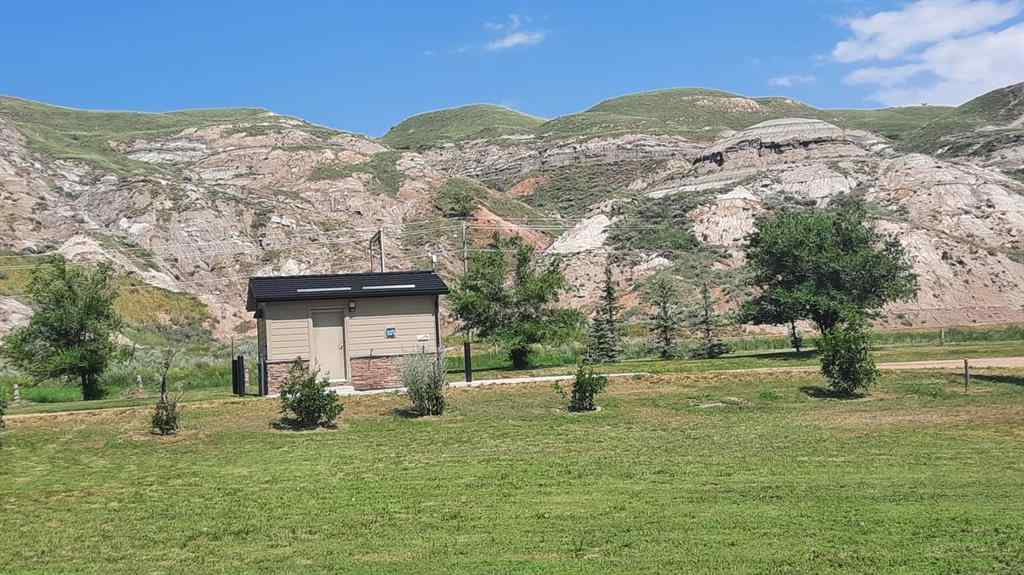 MLS® A2201565 - 227 6 Street  in East Coulee Drumheller, Residential