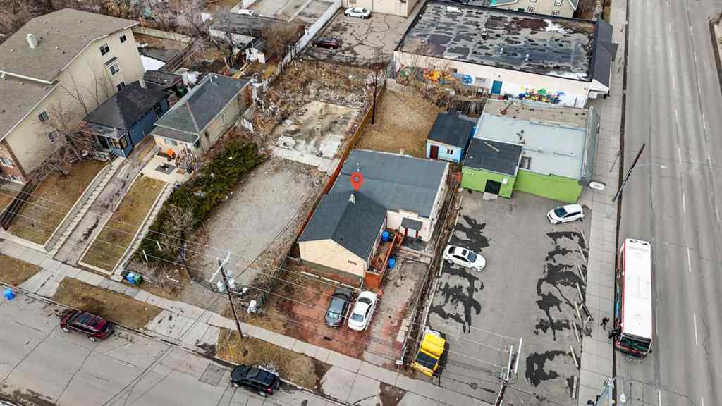 MLS® A2201568 - 434 Meredith Road NE in Crescent Heights Calgary, Commercial