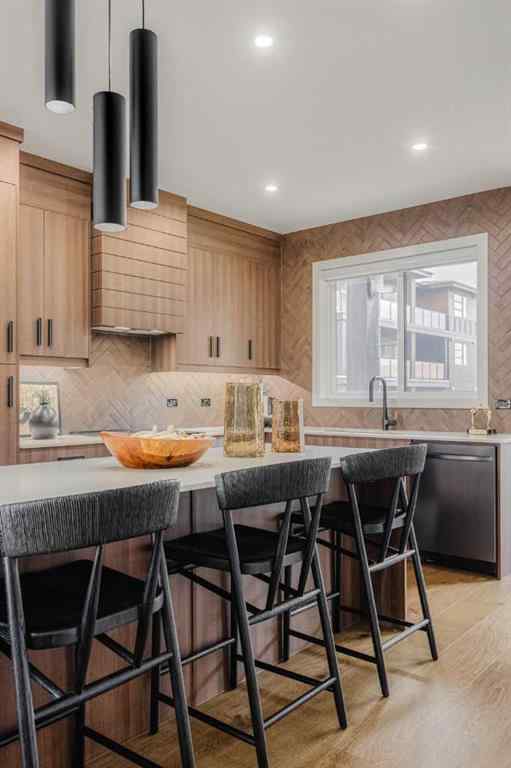 MLS® A2201583 - 23 Lucas Way NW in Livingston Calgary, Residential