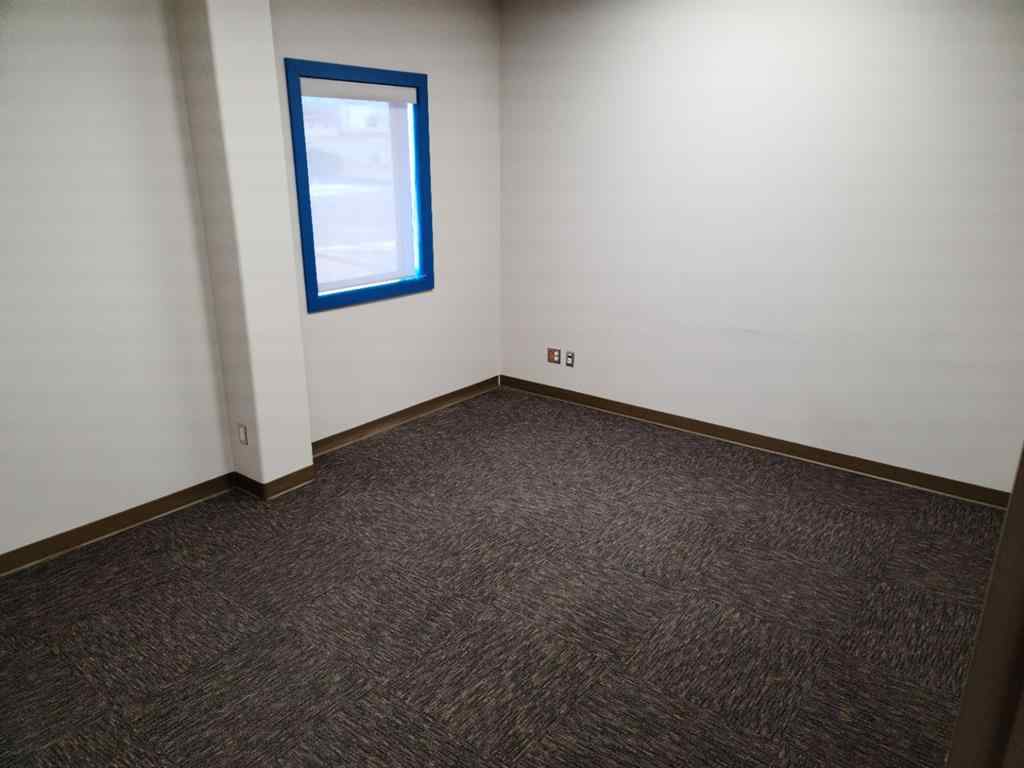 MLS® A2201589 - 8017 102 Avenue  in West Hill Com/Ind Peace River, Commercial