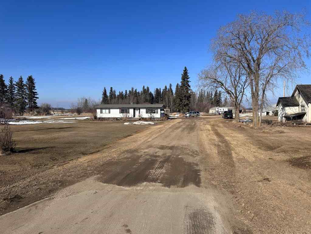 MLS® A2201666 - 4902 50 Ave   in Grassland Grassland, Commercial