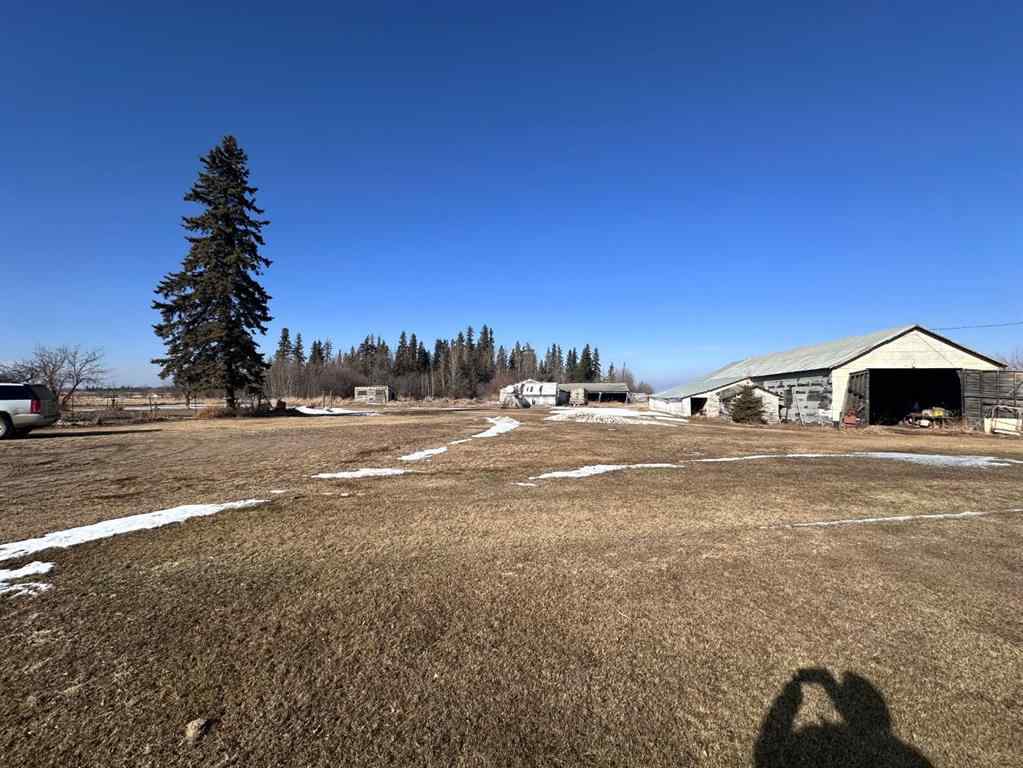 MLS® A2201666 - 4902 50 Ave   in Grassland Grassland, Commercial