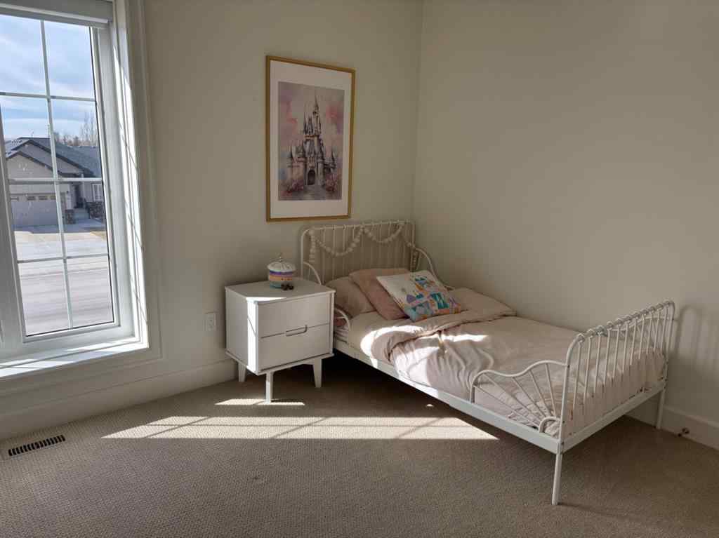 MLS® A2201725 - 247 N 2 Street E in NONE Magrath, Residential