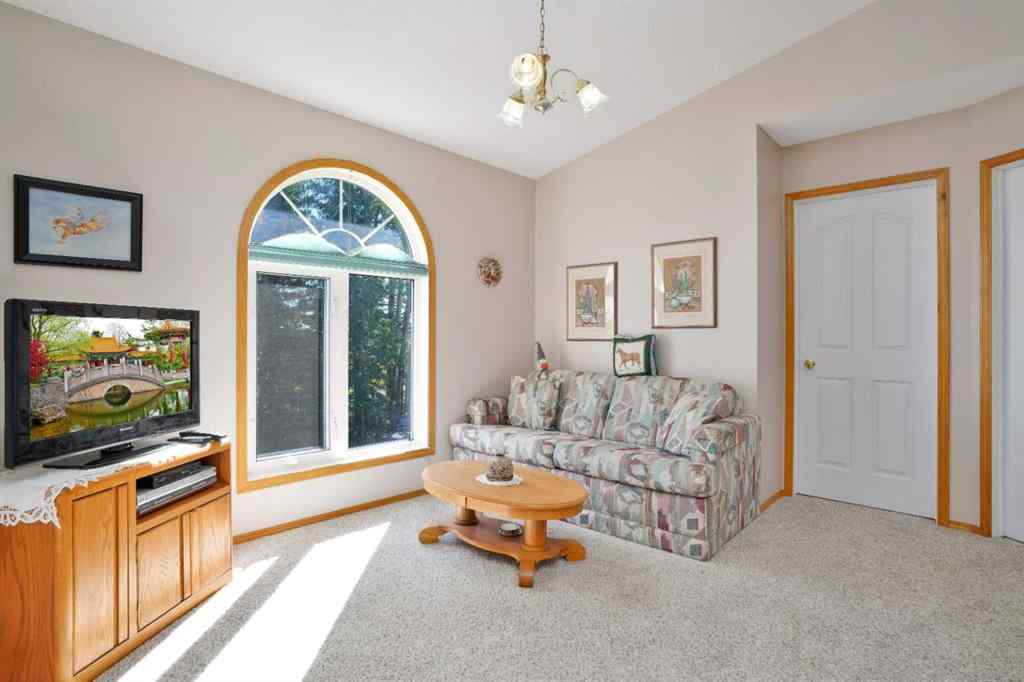 MLS® A2201827 - 32570 Range Road 51   in NONE Rural Mountain View County, Residential