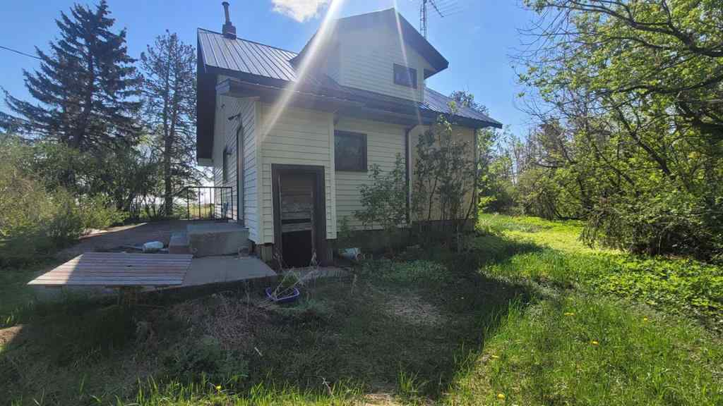 MLS® A2201874 - 39114 Highway 36   in NONE Rural Paintearth No. 18, County of, Agri-Business