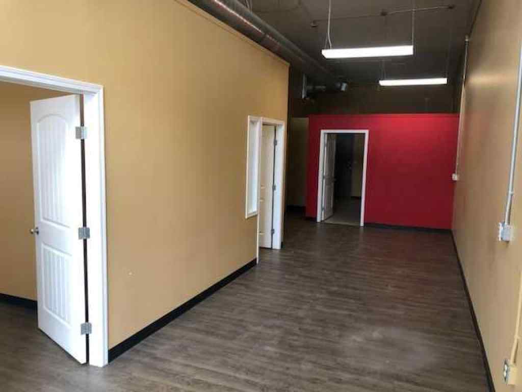 MLS® A2201881 - Unit #107 3704 51 Avenue  in Southridge Lloydminster, Commercial