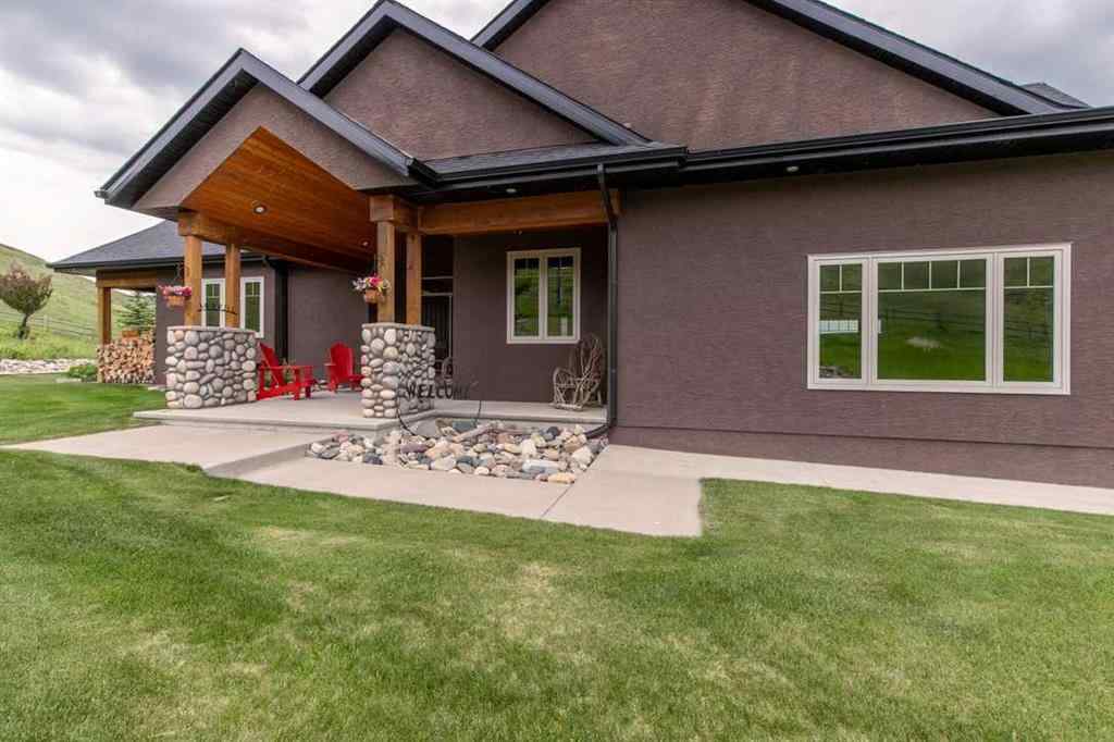 MLS® A2201910 - 45002 RANGE RD 281   in NONE Rural Cardston County, Residential