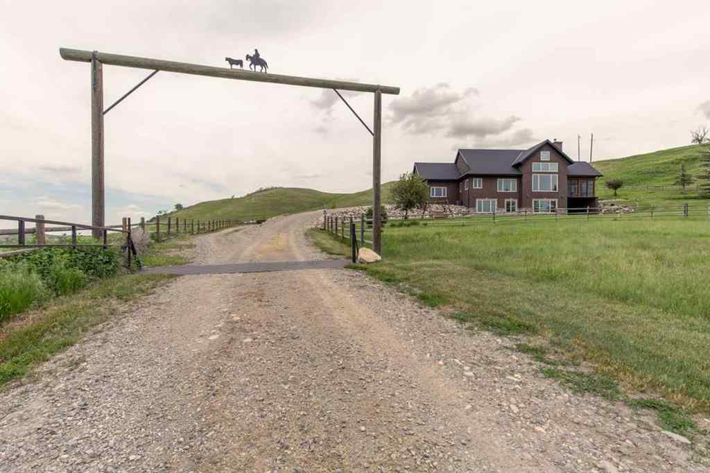 MLS® A2201910 - 45002 RANGE RD 281   in NONE Rural Cardston County, Residential