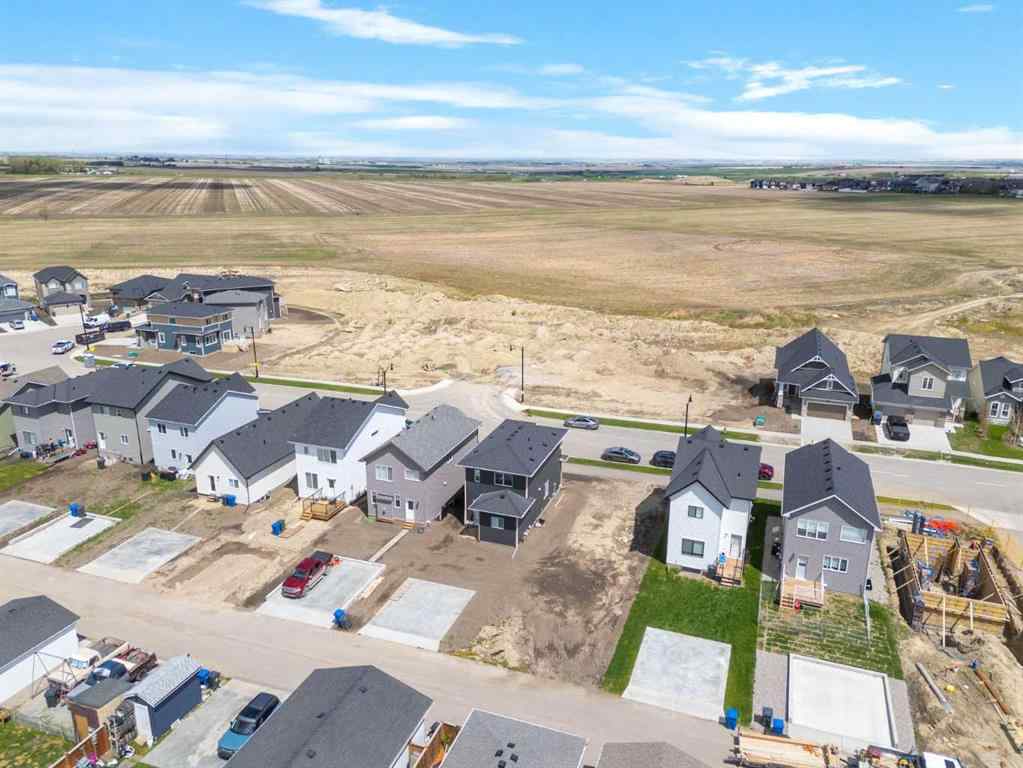 MLS® A2201912 - 231 Vista Road  in NONE Crossfield, Residential