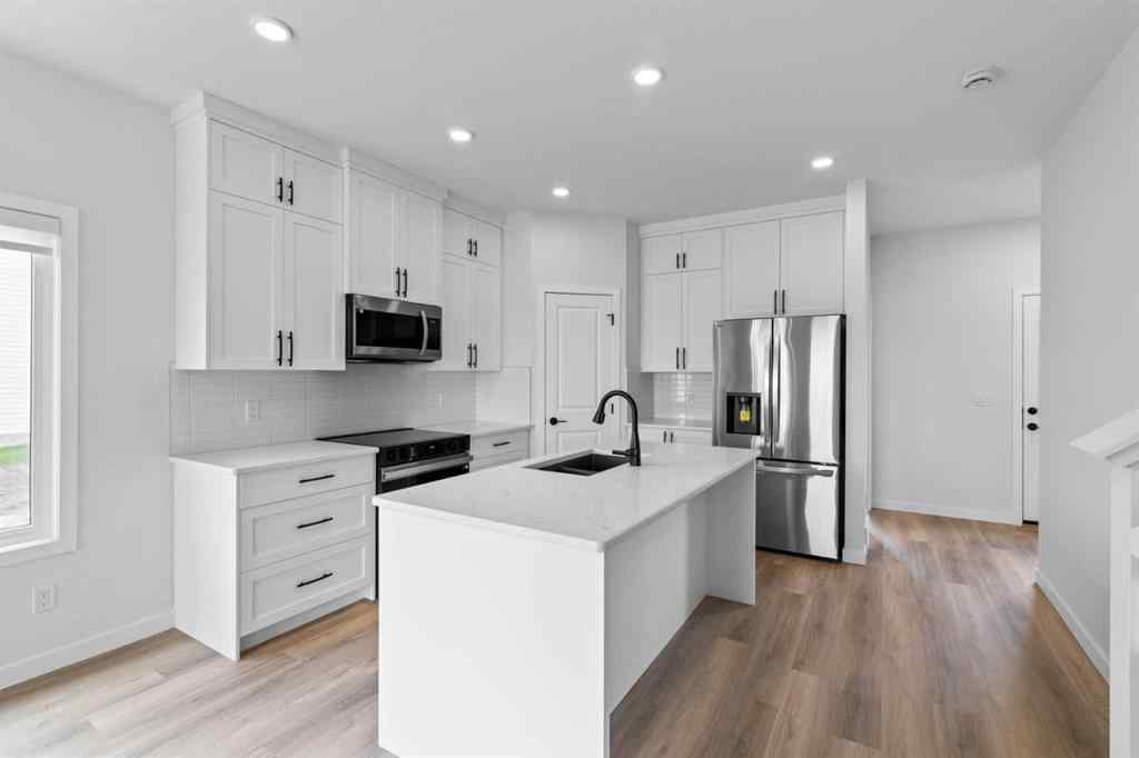 MLS® A2201912 - 231 Vista Road  in NONE Crossfield, Residential