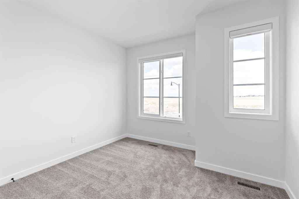 MLS® A2201912 - 231 Vista Road  in NONE Crossfield, Residential