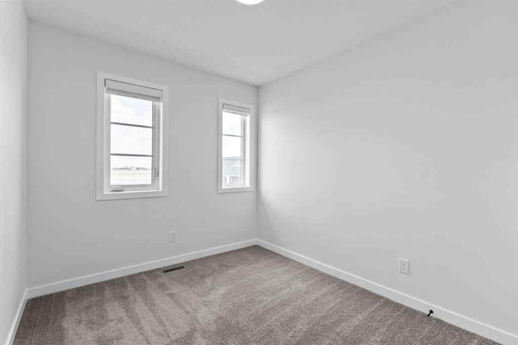 MLS® A2201912 - 231 Vista Road  in NONE Crossfield, Residential