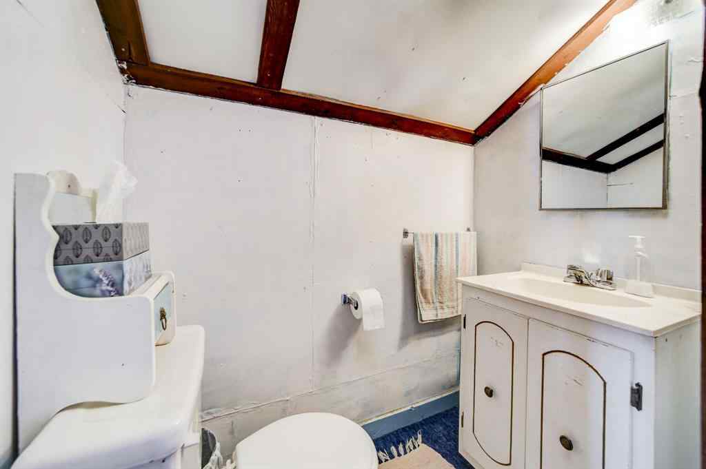 MLS® A2201969 - 1227 TWP RD 70   in NONE Cowley, Residential