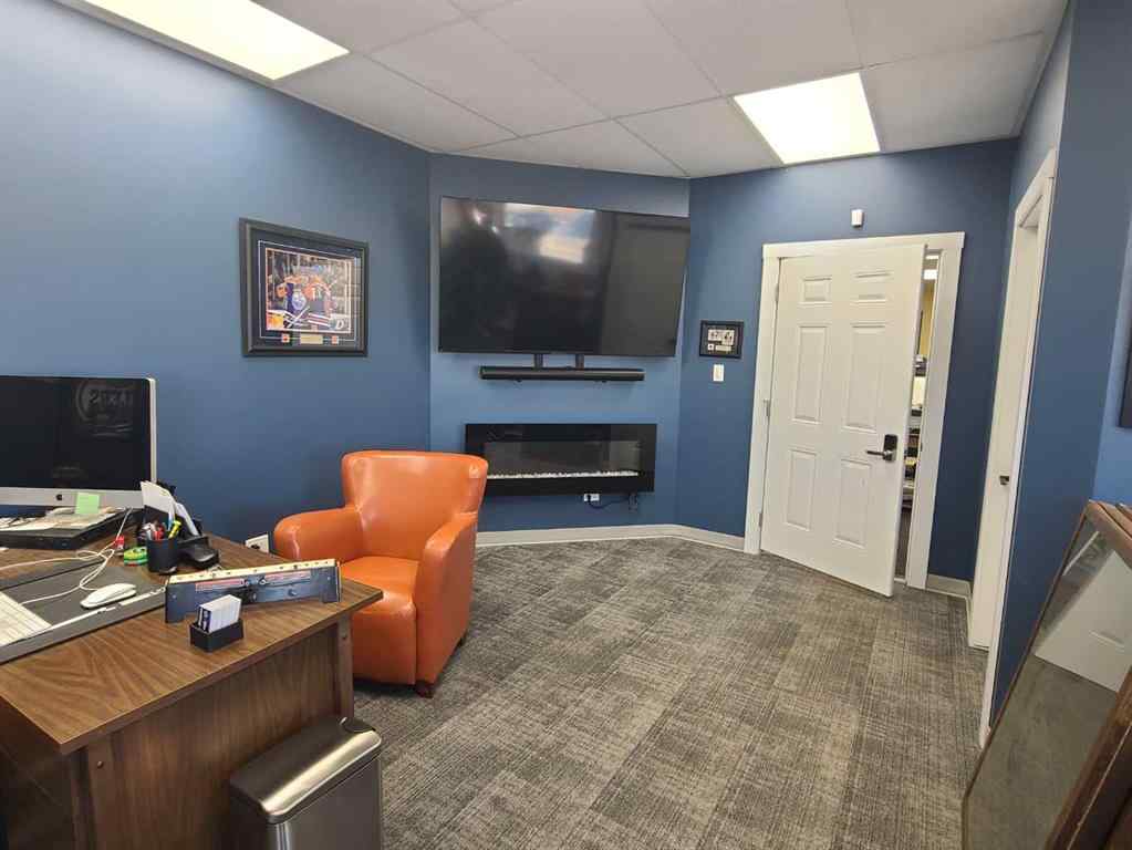 MLS® A2202161 - 7810 102 Avenue  in Industrial Area Peace River, Commercial