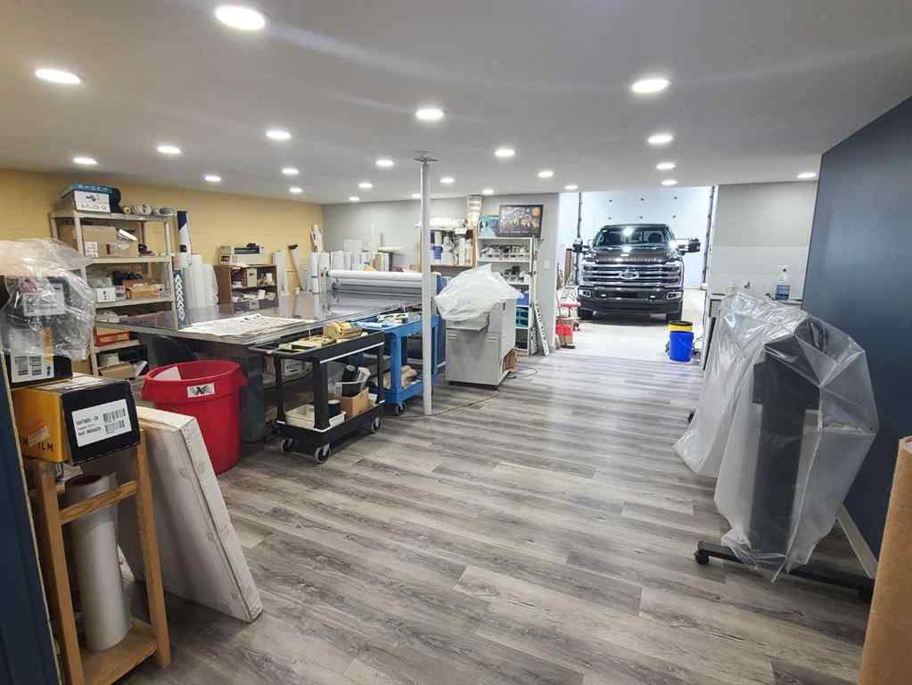 MLS® A2202161 - 7810 102 Avenue  in Industrial Area Peace River, Commercial