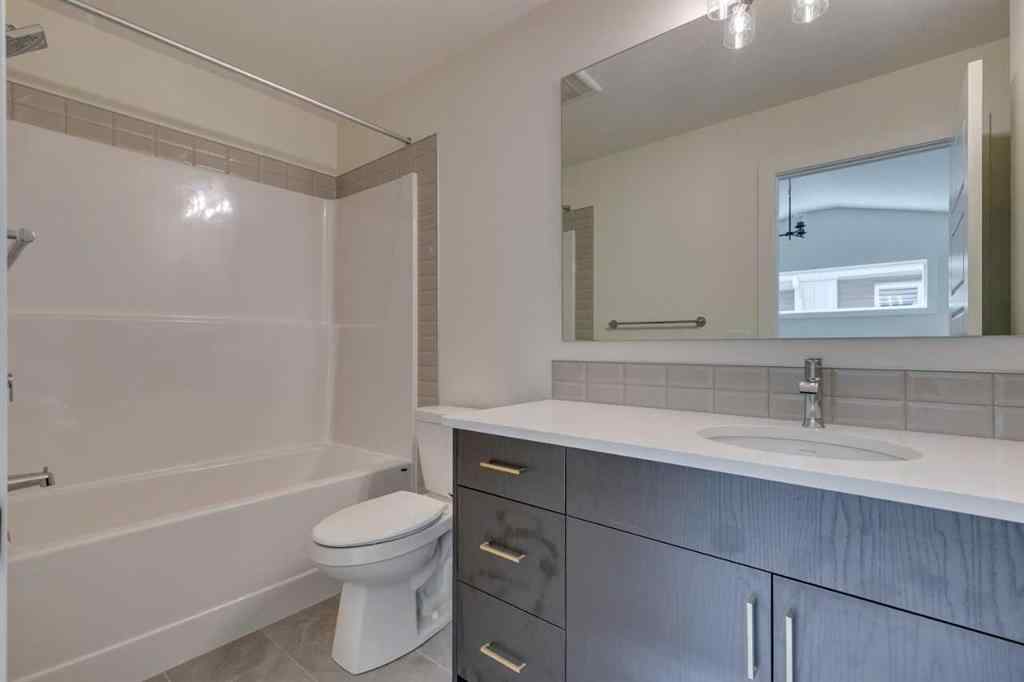 MLS® A2202238 - 760 Langley Terrace SE in Lanark Airdrie, Residential