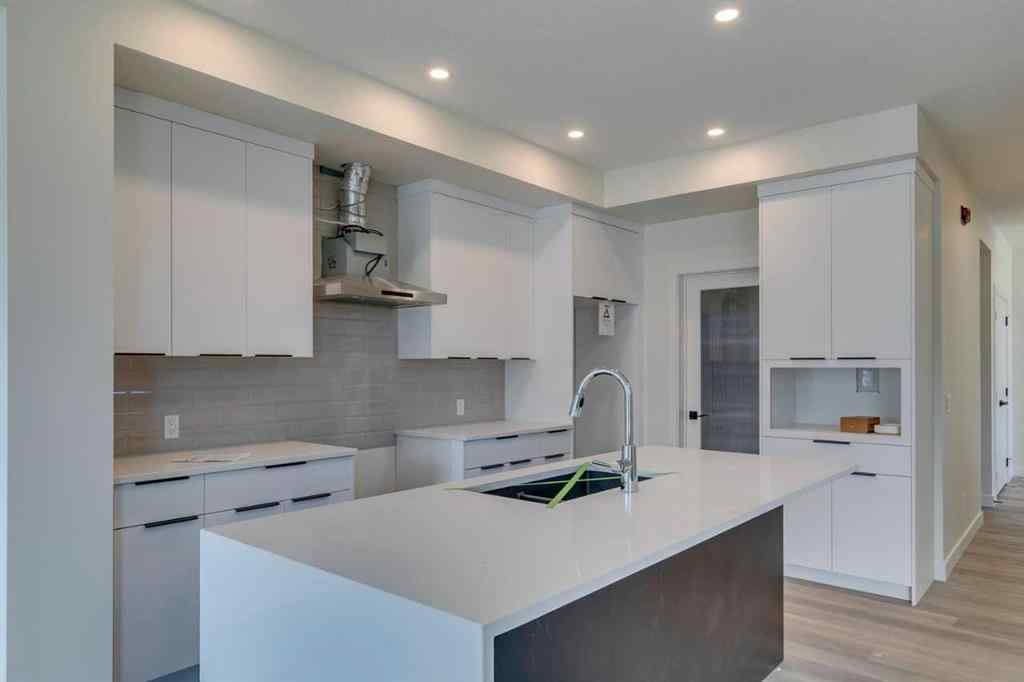 MLS® A2202247 - 764 Langley Terrace SE in Lanark Airdrie, Residential