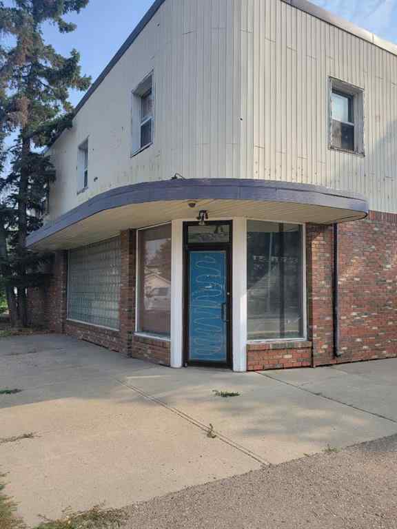 MLS® A2202308 - 2202 Edmonton Trail NE in Winston Heights/Mountview Calgary, Commercial