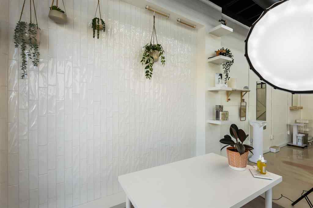 MLS® A2202344 - 2025 19 Avenue  in NONE Didsbury, Commercial