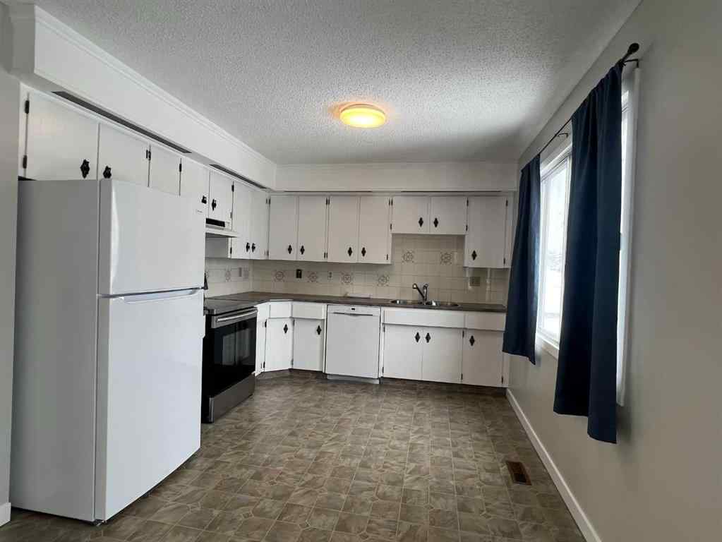 MLS® A2202364 - 5752 Westhaven Drive   in NONE Edson, Residential