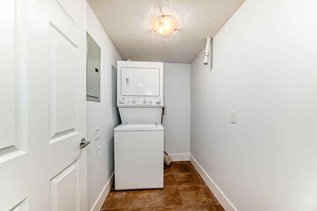 MLS® A2202407 - Unit #301 500 Rocky Vista Gardens NW in Rocky Ridge Calgary, Residential