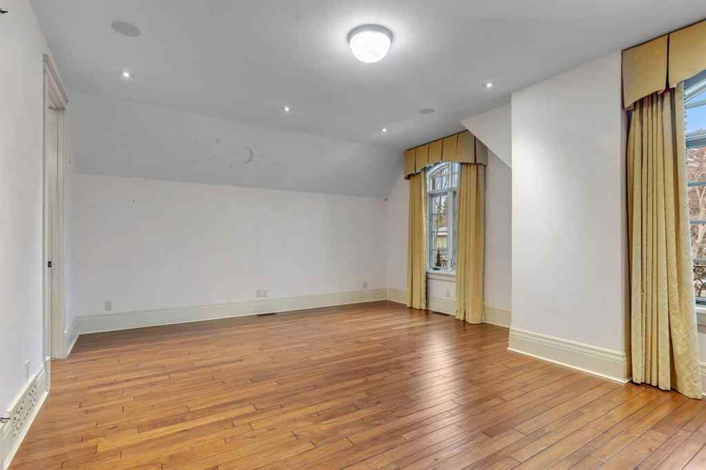 MLS® A2202567 - 1131 Dorchester Avenue SW in Upper Mount Royal Calgary, Residential