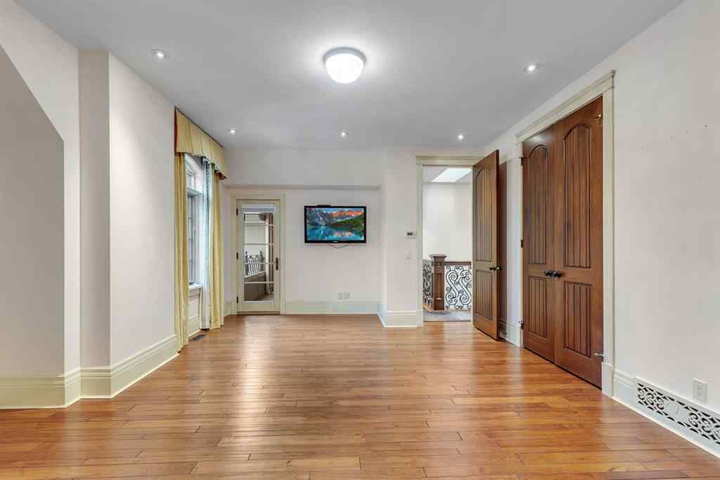 MLS® A2202567 - 1131 Dorchester Avenue SW in Upper Mount Royal Calgary, Residential