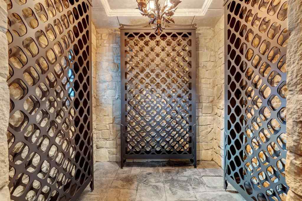 MLS® A2202567 - 1131 Dorchester Avenue SW in Upper Mount Royal Calgary, Residential