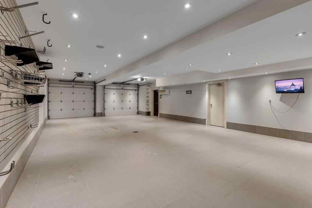 MLS® A2202567 - 1131 Dorchester Avenue SW in Upper Mount Royal Calgary, Residential