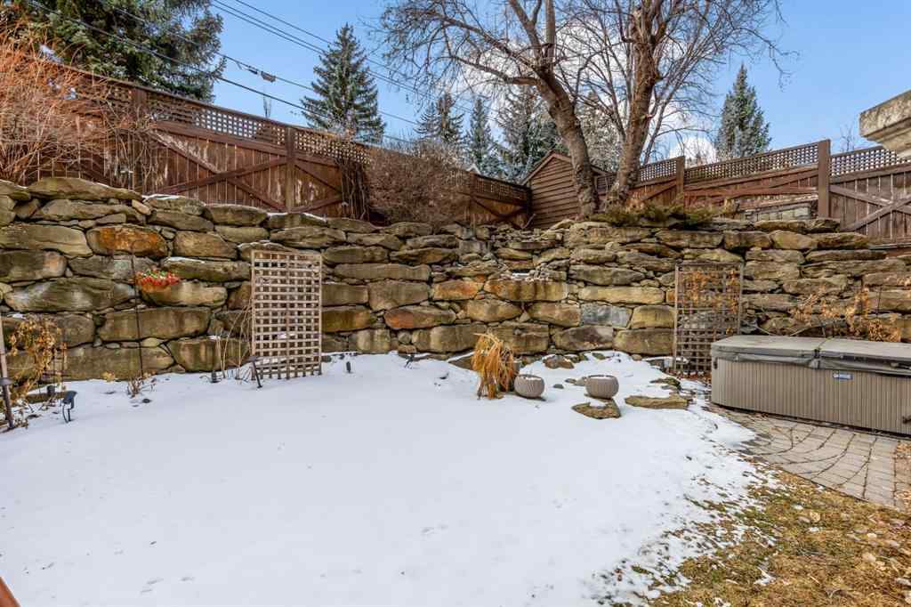 MLS® A2202567 - 1131 Dorchester Avenue SW in Upper Mount Royal Calgary, Residential