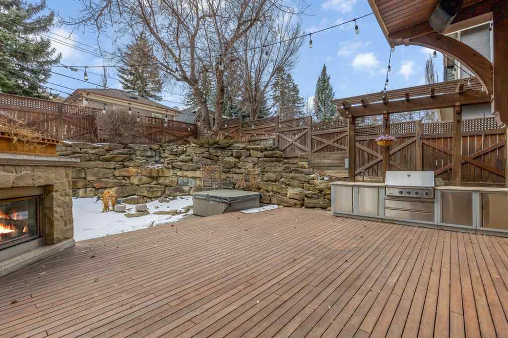 MLS® A2202567 - 1131 Dorchester Avenue SW in Upper Mount Royal Calgary, Residential