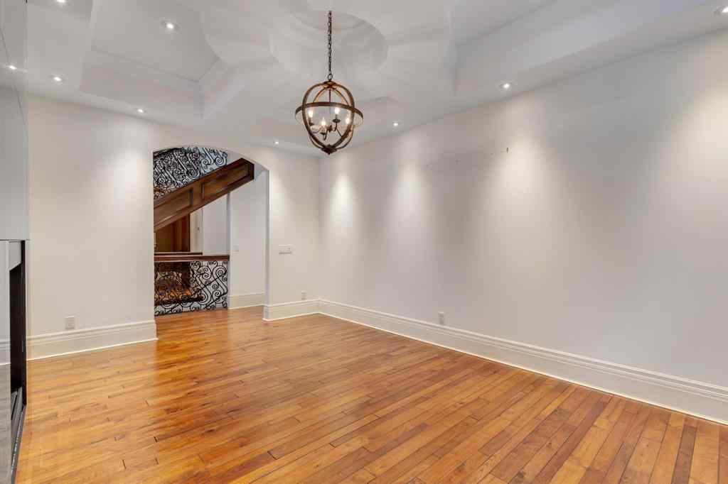 MLS® A2202567 - 1131 Dorchester Avenue SW in Upper Mount Royal Calgary, Residential