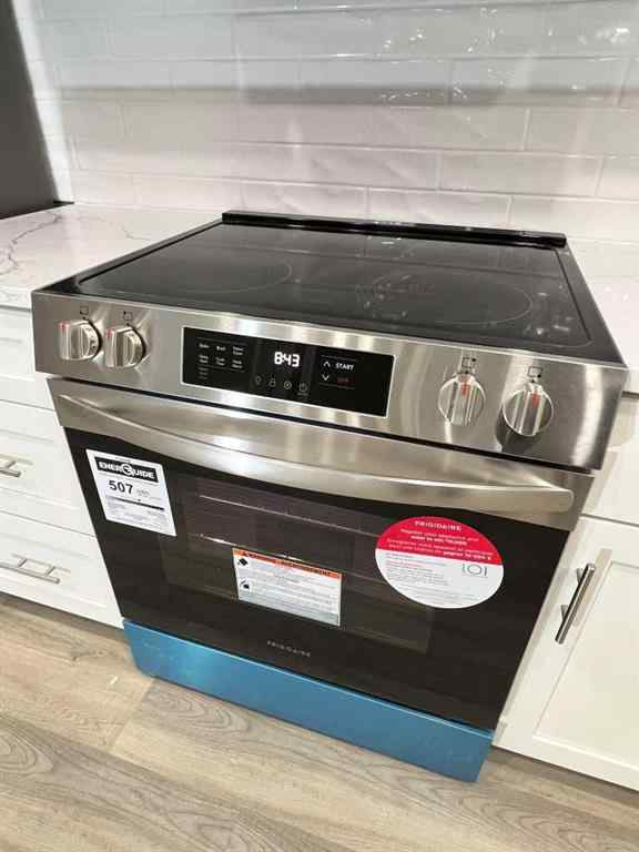 MLS® A2202621 - Unit #11 7895 49 Avenue  in Northlands Industrial Park Red Deer, Commercial