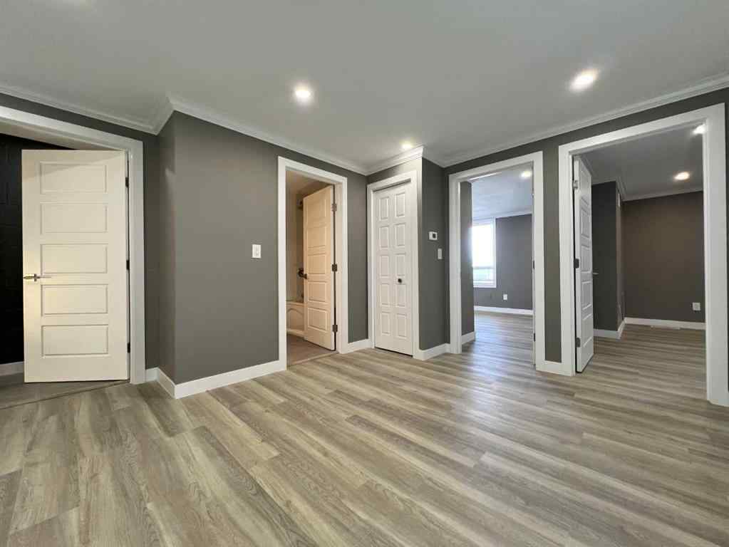 MLS® A2202621 - Unit #11 7895 49 Avenue  in Northlands Industrial Park Red Deer, Commercial